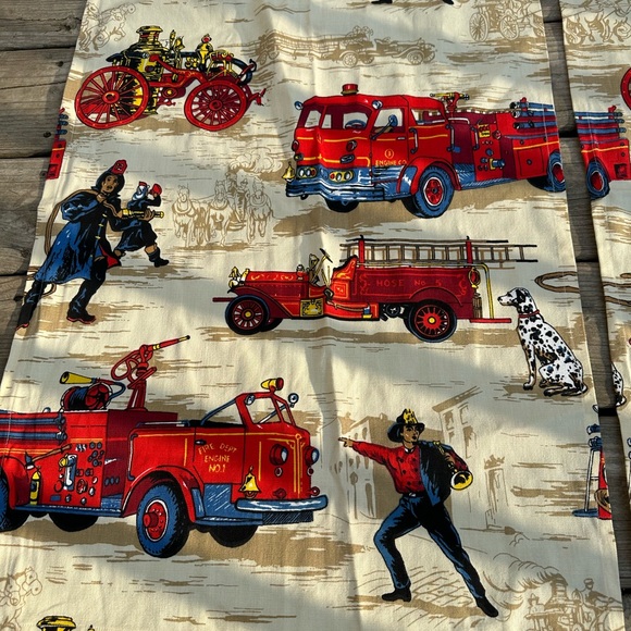 2 Vintage Fireman Fire Trucks Curtain Panels 21” x 34” Riverdale Screen Printing - Picture 3 of 10